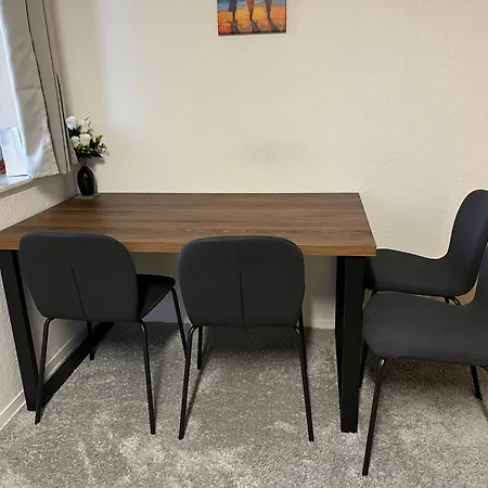 Private In With Balcony In Shared * أولدنبورغ