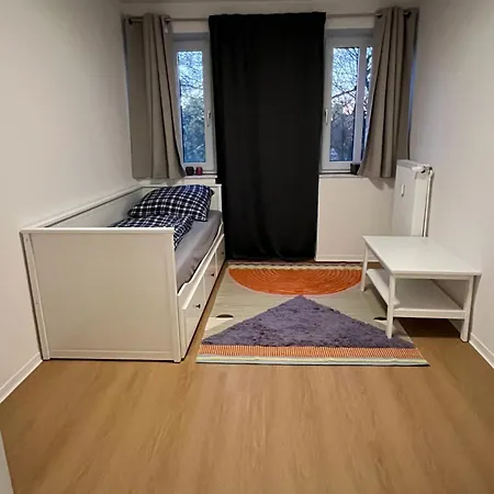 Private In With Balcony In Shared *