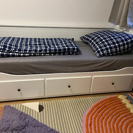 Private In With Balcony In Shared Privat bolig *